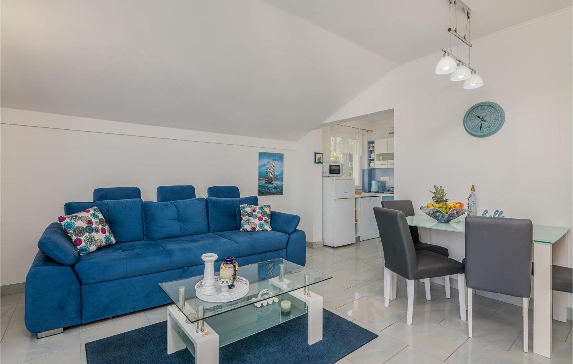 Nice Apartment In Stara Baska With Kitchen מראה חיצוני תמונה