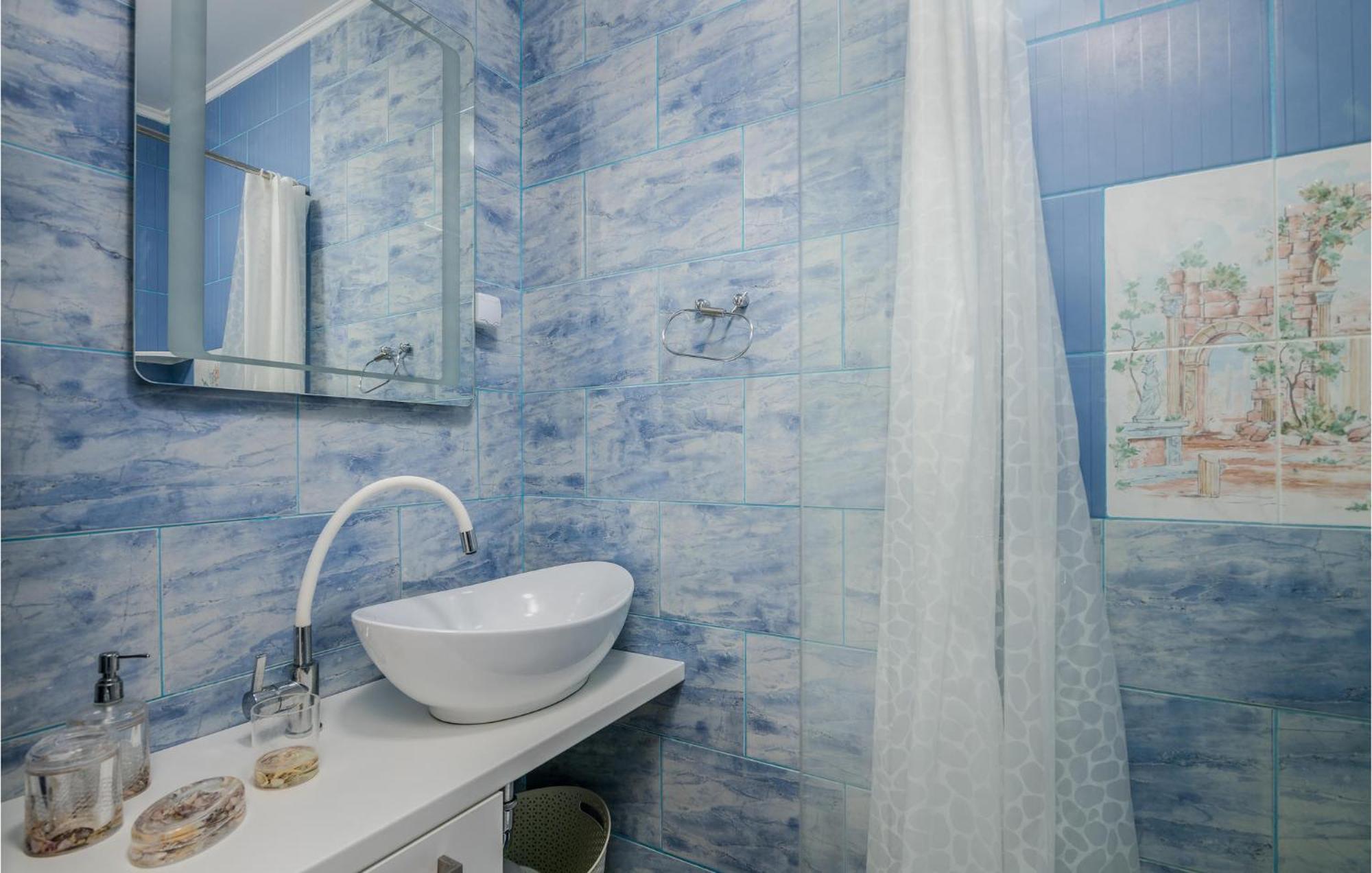 Nice Apartment In Stara Baska With Kitchen מראה חיצוני תמונה